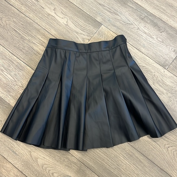 Kylie pleather skirt - Picture 1 of 4